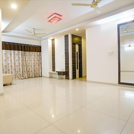 Fabhotel Shree Balaji Apartment Mira-Bhayandar Exterior foto