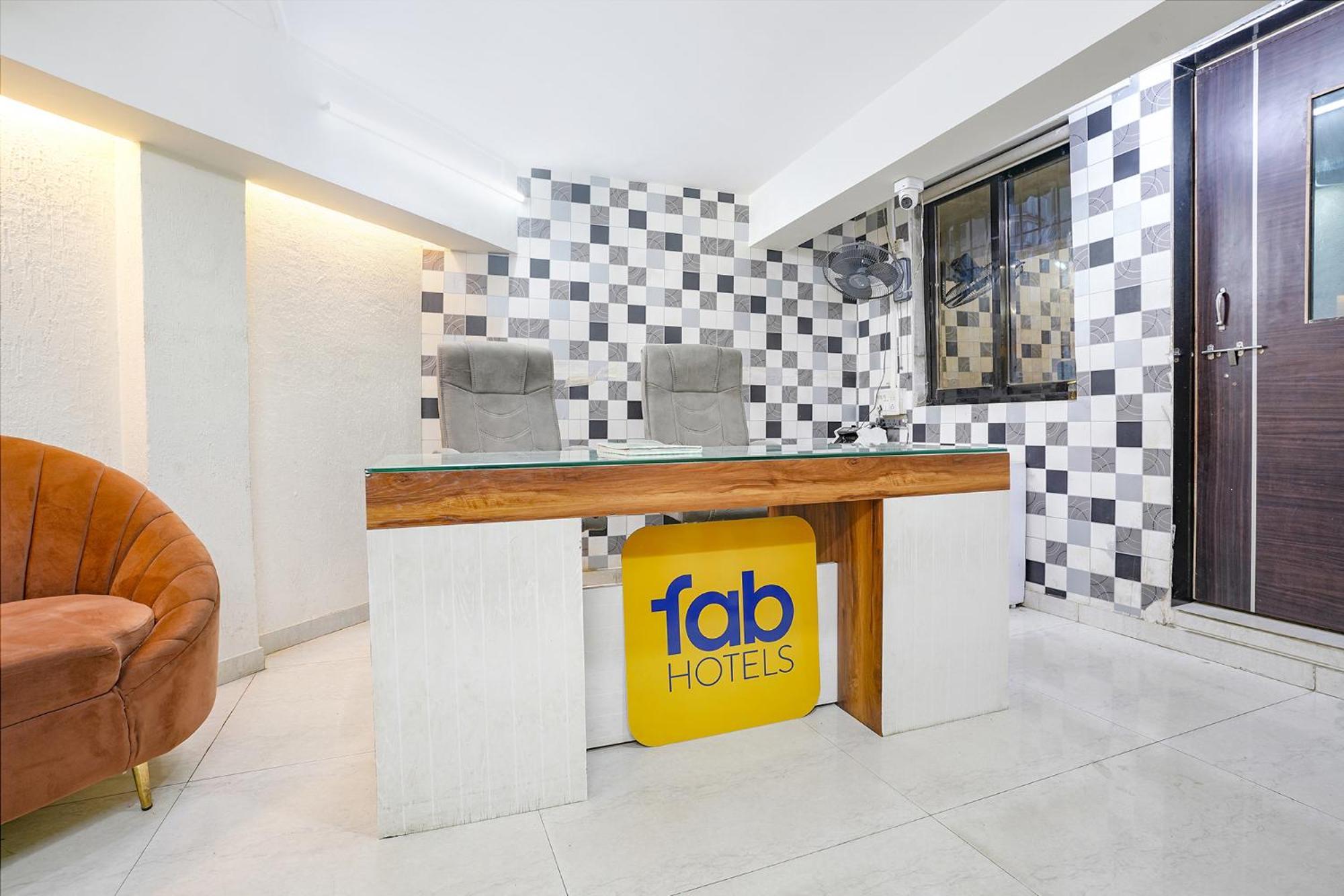 Fabhotel Shree Balaji Apartment Mira-Bhayandar Exterior foto